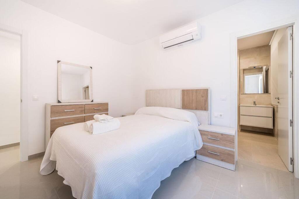Stunning Fuengirola Gem With City And Sea Views Εξωτερικό φωτογραφία